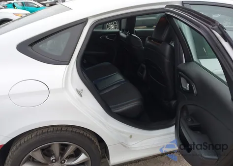 2016 Chrysler 200 S from USA, damaged, VIN 1C3CCCBB0GN151233